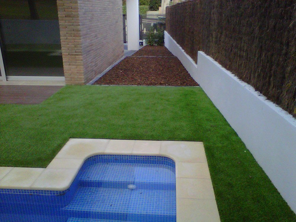 Instal·lació de gespa artificial